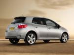 Toyota Auris 5-Door 2010 года (UK)